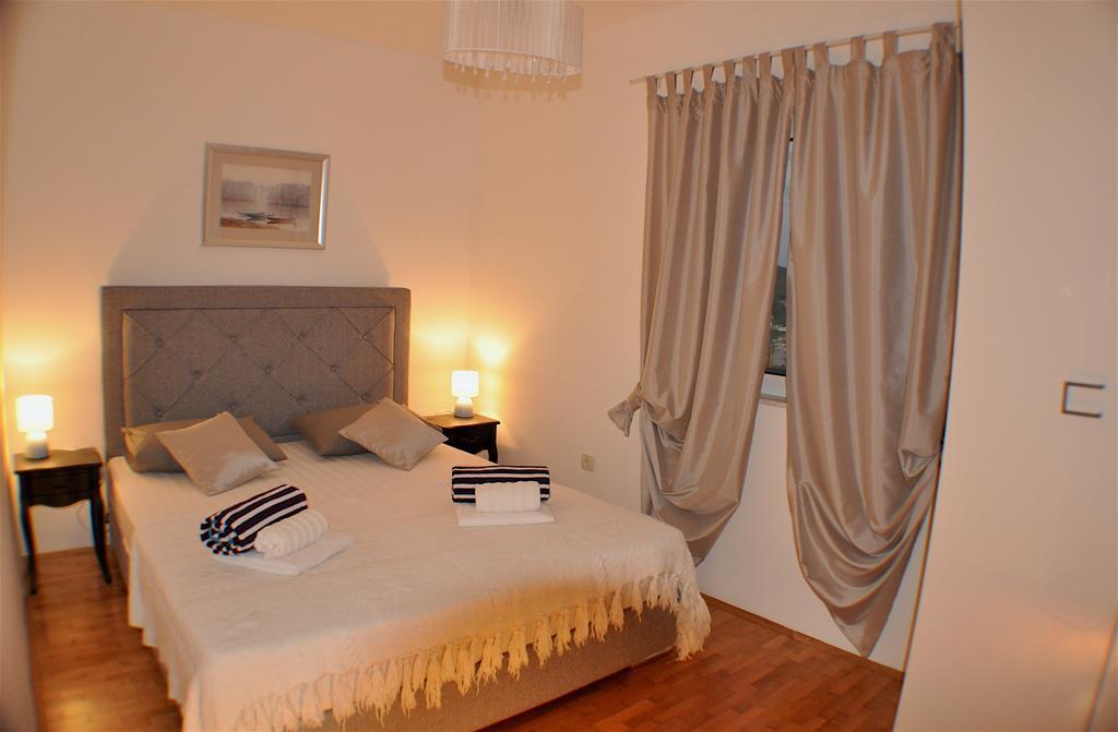 Holiday Home Harmony Žrnovnica Eksteriør billede
