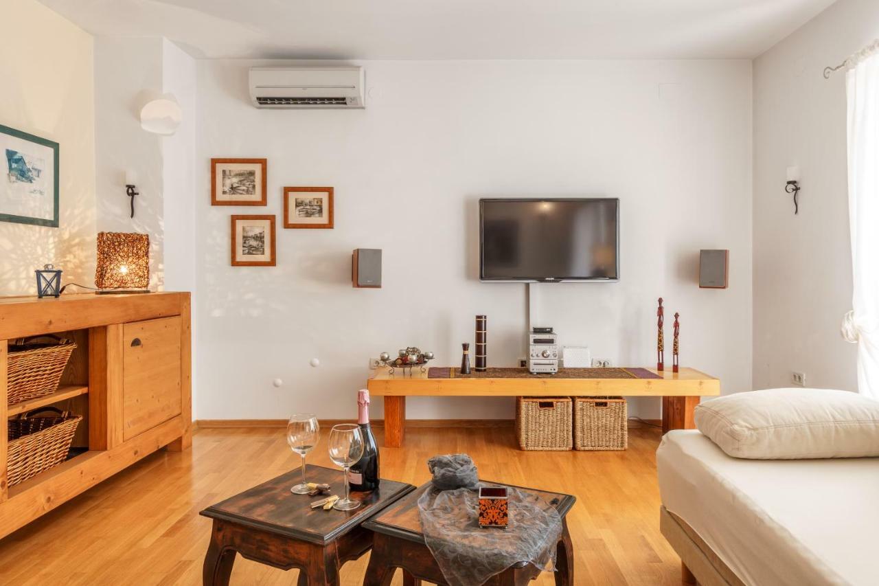 Holiday Home Harmony Žrnovnica Eksteriør billede