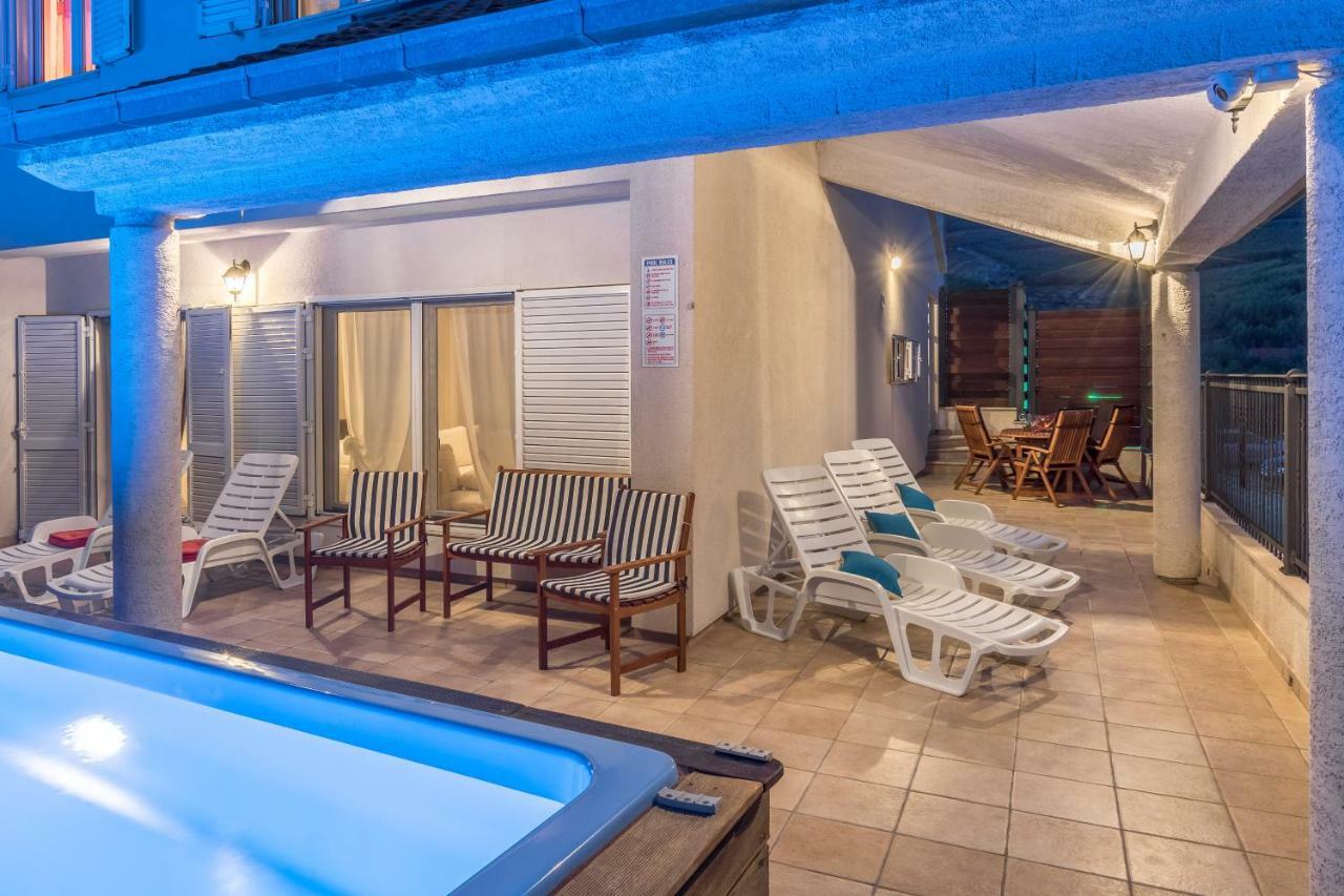 Holiday Home Harmony Žrnovnica Eksteriør billede