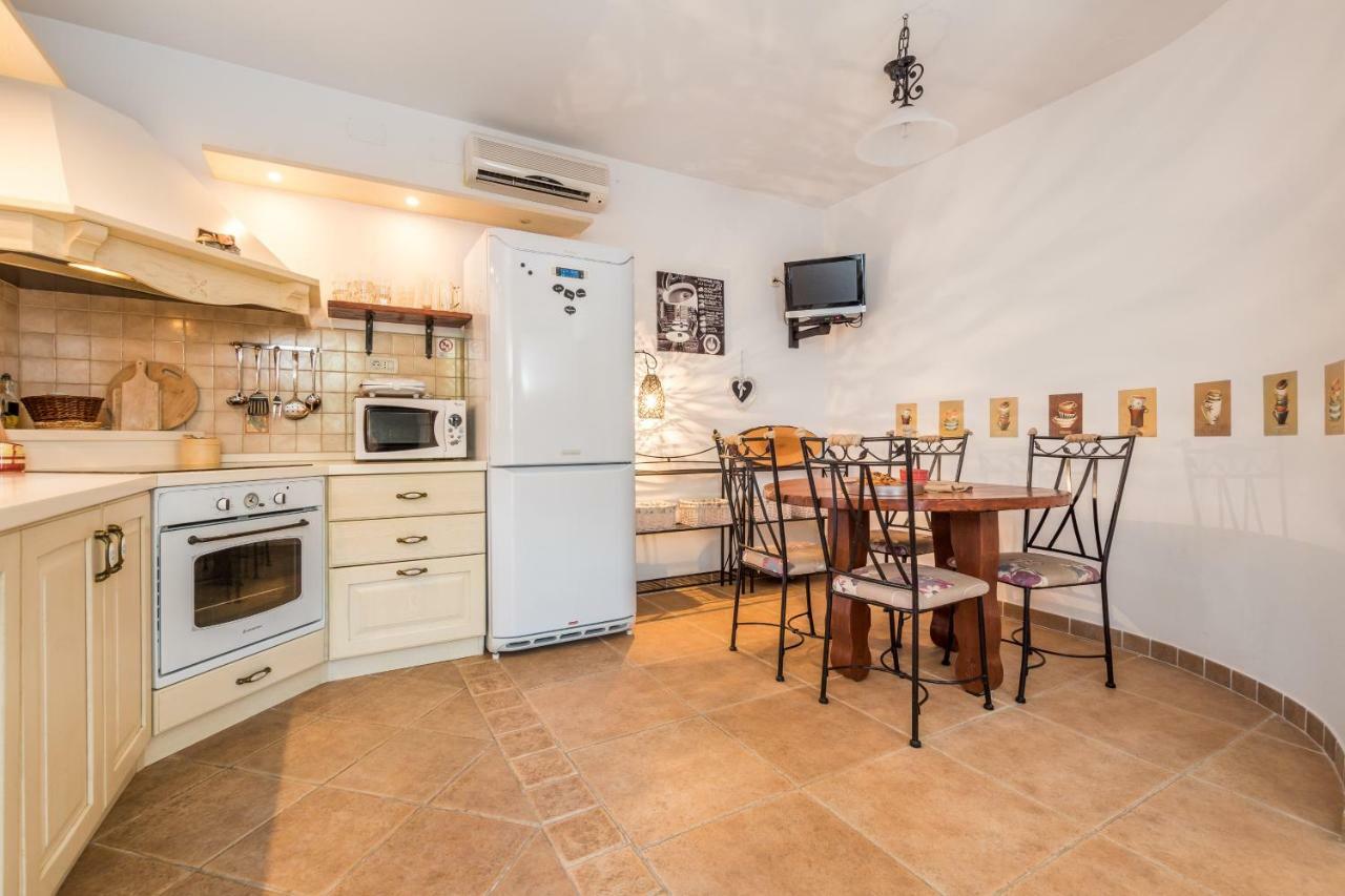 Holiday Home Harmony Žrnovnica Eksteriør billede